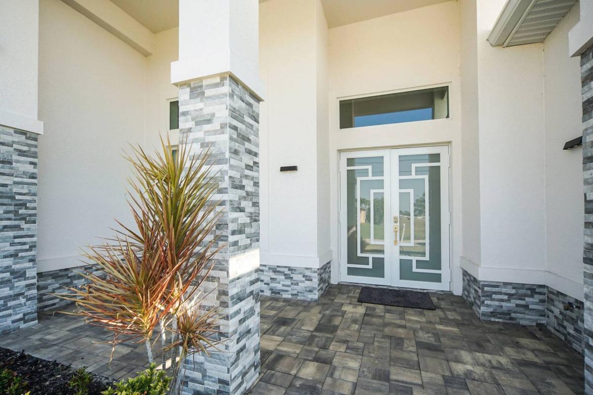 MLS_ih4307_lg_pic12_1